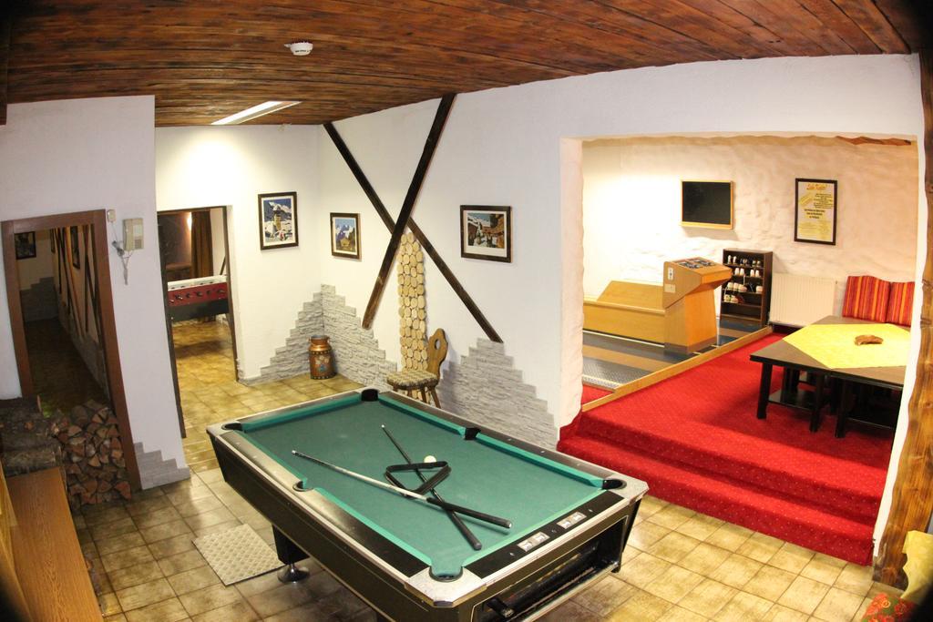 Alpen Wohlfuehlhotel Doerflwirt Hainzenberg Exterior photo